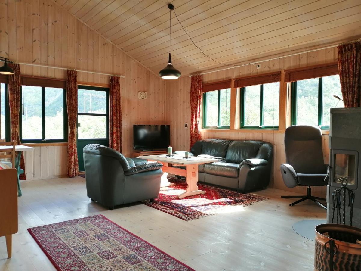 Reinunga Eco Hytta - Mountain Lodge Near Myrdal Accessible Only By Train Or Bike Zewnętrze zdjęcie